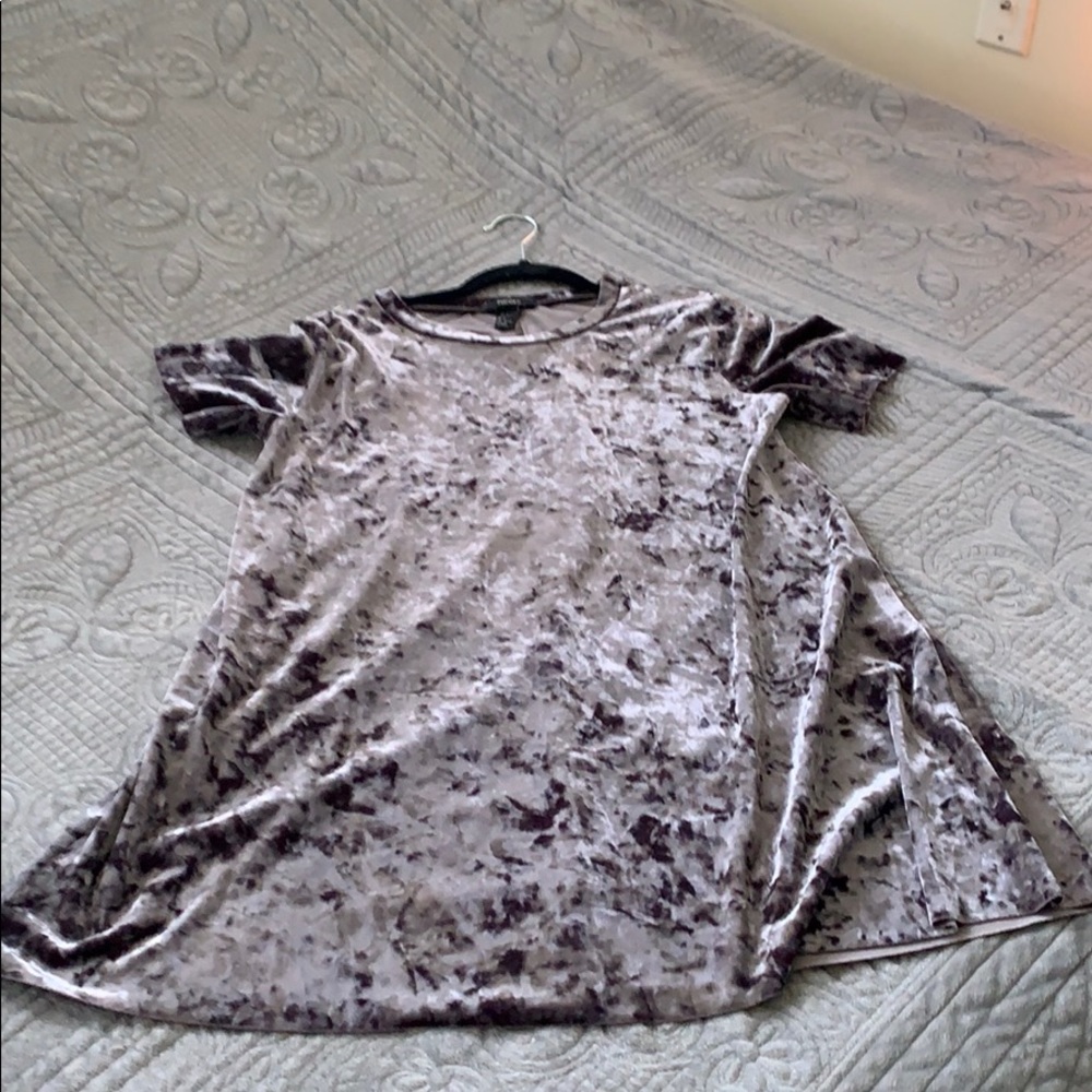 Ladies crushed velvet dress.